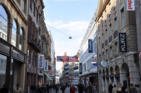 Basel, Freie Strasse Official Rolex Retailer .